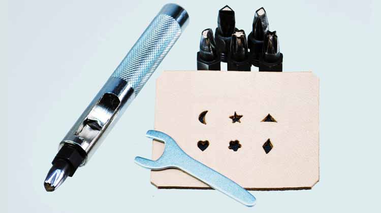 Formlocheisensatz, 6 Motive 4 mm