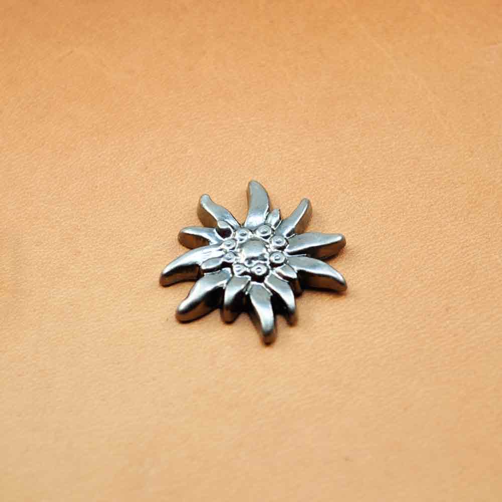 Ziernieten Edelweiss Ø 20mm, Altsilber,  Preis per Stück